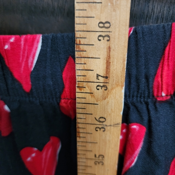 Black and Red Heart Patterned  Lounge Or Pajama Pants S - Picture 7 of 7